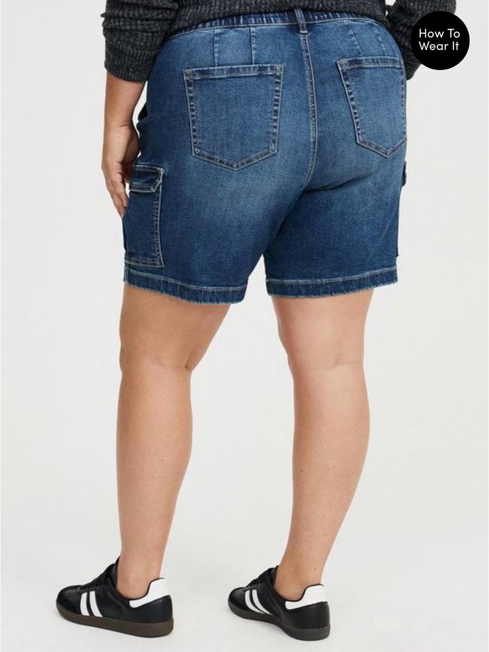Torrid 8'' Weekend Bermuda Mid-Rise Jean Short NWOT - Picture 5 of 7